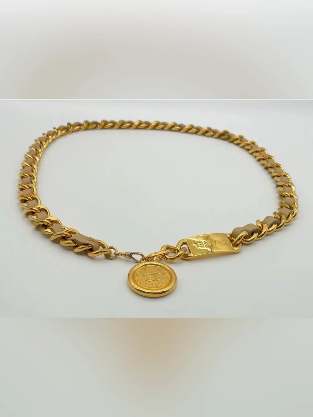 CHANEL gross weight